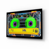 Cuadro de cristal Neon Green Cassette Tape Macro - 72x46 cm