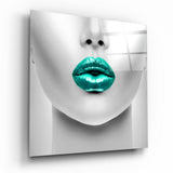 Glasbild „Smaragdgrüne Lippen“ - 40x40 cm