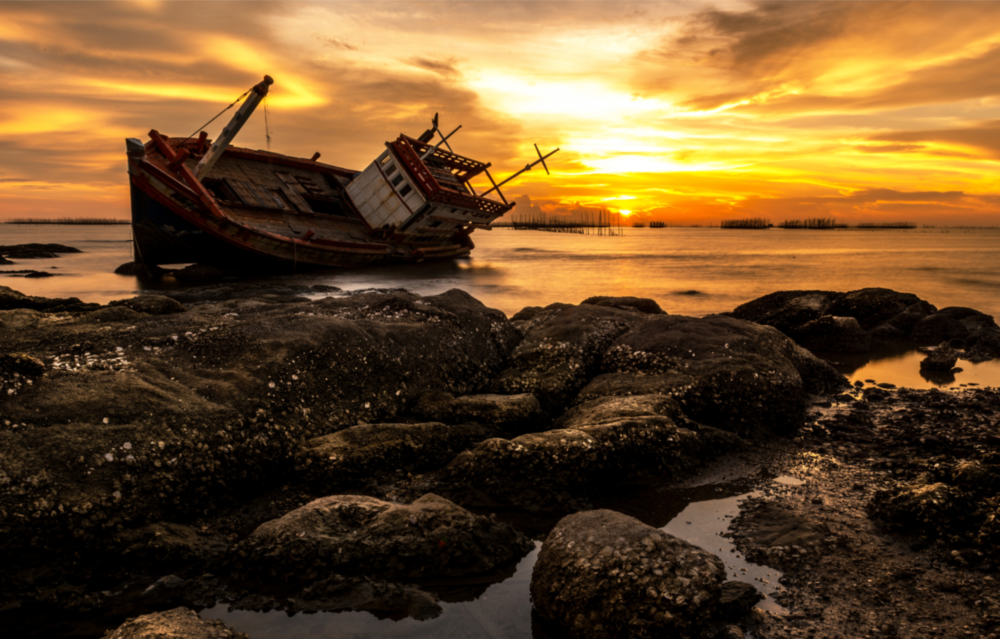 Arte della parete di vetro Relitto della nave