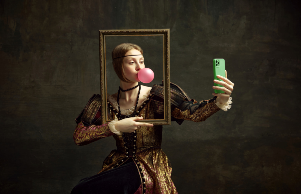 New Generation Mona Lisa Glass Wall Art