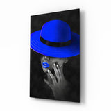 Cappello blu – quadro su vetro - 72x46 cm
