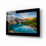 Lago glaciale turchese e cime quadro in vetro - 72x46 cm