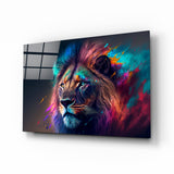 Volto di Leone Regale tra Nebbia Viola e Turchese quadro in vetro - 72x46 cm