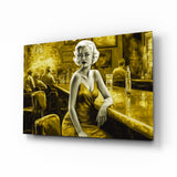 Goldene Blondine an der Diner-Bar Glasbild - 72x46 cm