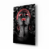 Frau mit roten Lippen Dunkler Rauch Porträt Glasbild - 72x46 cm