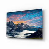 Nubes de Atardecer Ardiente sobre Picos Rocosos cuadro de cristal - 72x46 cm