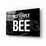 Schmetterling- und Bienen-Typografie Glasbild - 72x46 cm