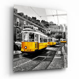 Lissabon gelbe Straßenbahn Glasbild
